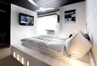 фото отеля Arena Lodge