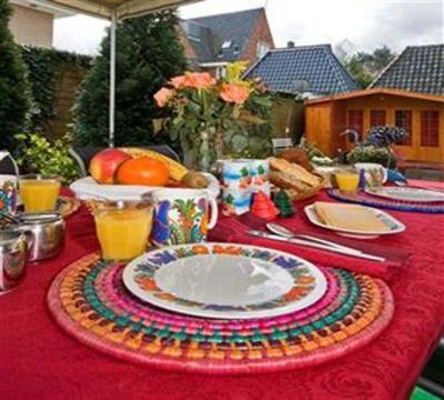 фото отеля Xavieras Bed And Breakfast Amsterdam