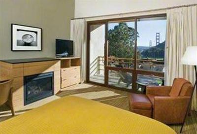 фото отеля Cavallo Point