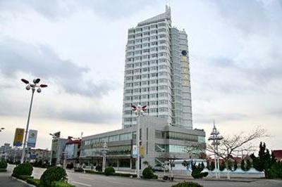 фото отеля Jinghai International Hotel Yantai