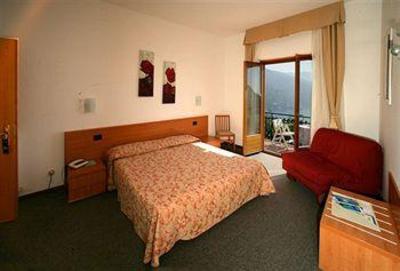 фото отеля Suisse Hotel Bellevue