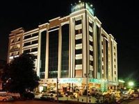 Hotel Alstonia