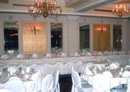 фото отеля Quality Hotel and Conference Centre Brockville