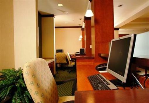фото отеля Fairfield Inn & Suites Rapid City