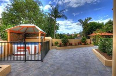фото отеля Windsurfer Resort