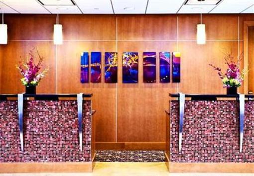 фото отеля Courtyard by Marriott Boston Logan Airport