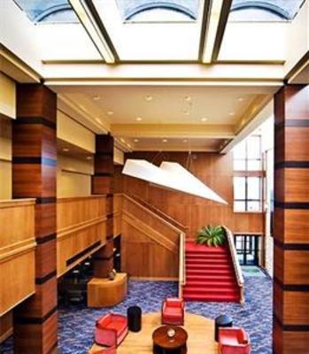 фото отеля Courtyard by Marriott Boston Logan Airport