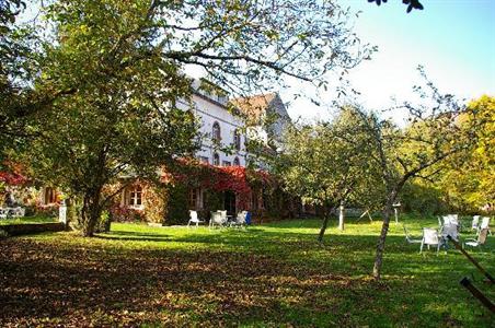 фото отеля Auberge des Vieux Moulins Banaux