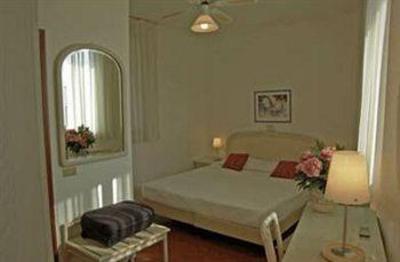 фото отеля Hotel Europa Gargnano