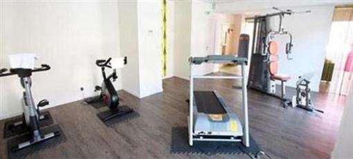 фото отеля Kyriad Charleville Mezieres Hotel