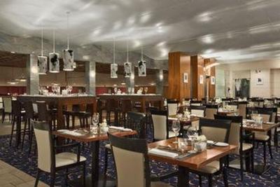 фото отеля Hilton Innsbruck