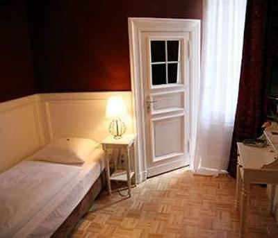фото отеля Hotel Maison Am Olivaer Platz Berlin