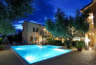 фото отеля Residence Villa Andrea