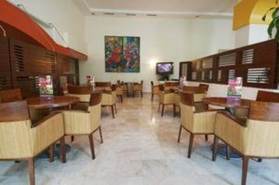 фото отеля Fiesta Inn Naucalpan
