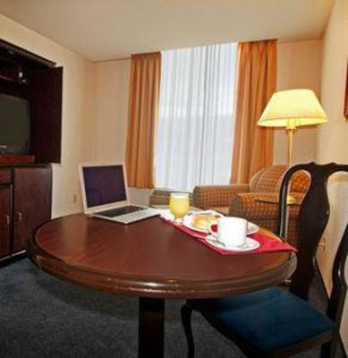 фото отеля Fiesta Inn Naucalpan