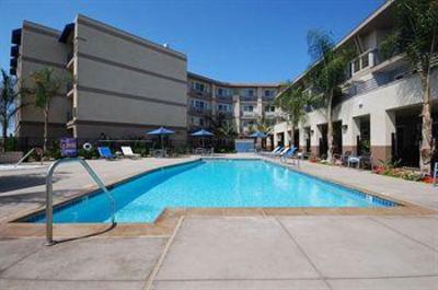 фото отеля BEST WESTERN Marina Gateway
