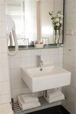 фото отеля Alp Hotel Amsterdam