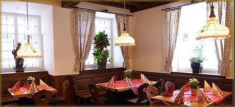 фото отеля Hotel und Gaststatte zum Erdinger Weisbrau