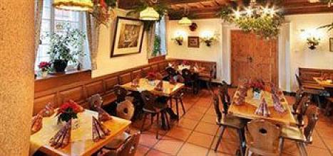фото отеля Hotel und Gaststatte zum Erdinger Weisbrau