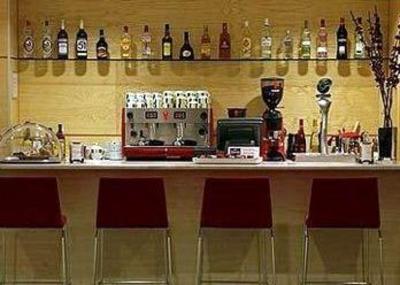 фото отеля Holiday Inn Express Girona