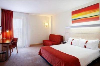 фото отеля Holiday Inn Express Girona