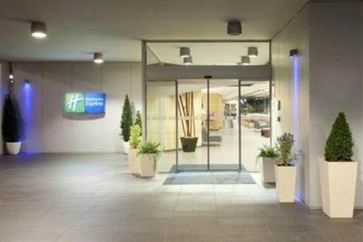 фото отеля Holiday Inn Express Girona