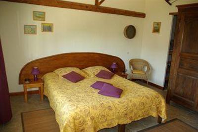 фото отеля Les Chandelles Bed and Breakfast Villiers-le-Morhier