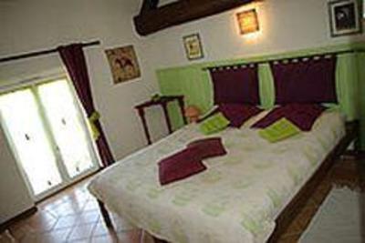 фото отеля Les Chandelles Bed and Breakfast Villiers-le-Morhier