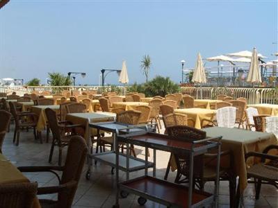 фото отеля Beaurivage Hotel