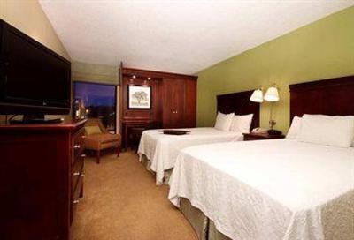 фото отеля Hampton Inn Morgantown