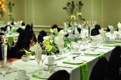 фото отеля BEST WESTERN Stoneridge Inn & Conference Centre
