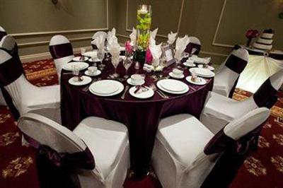 фото отеля BEST WESTERN Stoneridge Inn & Conference Centre