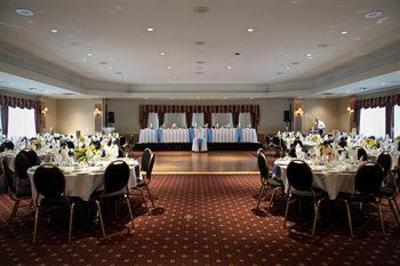 фото отеля BEST WESTERN Stoneridge Inn & Conference Centre
