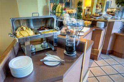 фото отеля BEST WESTERN Stoneridge Inn & Conference Centre
