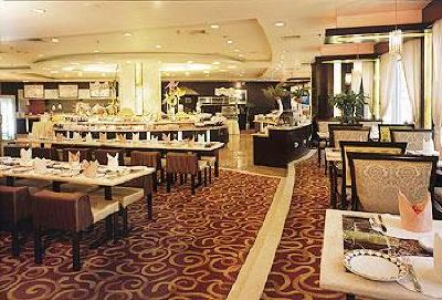 фото отеля World Traders Hotel