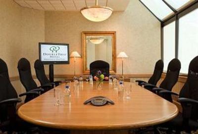 фото отеля Doubletree Hotel Minneapolis - Park Place