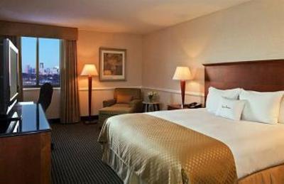фото отеля Doubletree Hotel Minneapolis - Park Place