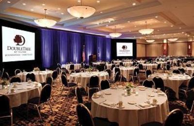 фото отеля Doubletree Hotel Minneapolis - Park Place