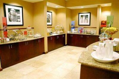 фото отеля Hampton Inn Calera