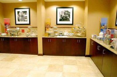 фото отеля Hampton Inn Calera