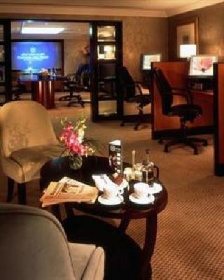 фото отеля Sheraton Abu Dhabi Hotel & Resort