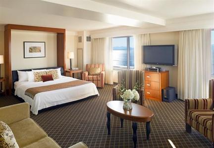 фото отеля Courtyard by Marriott Burlington Harbor