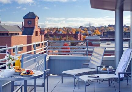 фото отеля Courtyard by Marriott Burlington Harbor