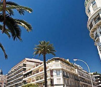 фото отеля Le Massena Residence Cannes