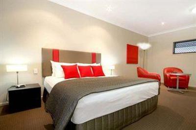 фото отеля Quality Hotel Platinum International