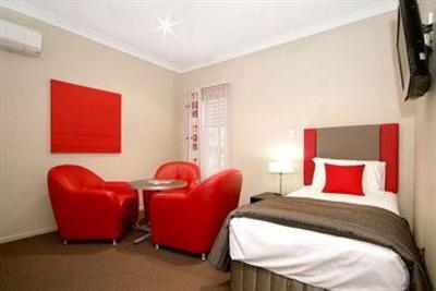 фото отеля Quality Hotel Platinum International