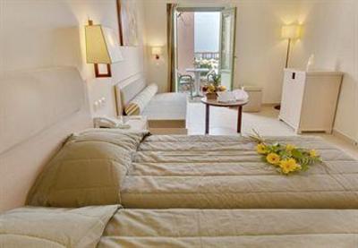 фото отеля Aquis Silva Beach