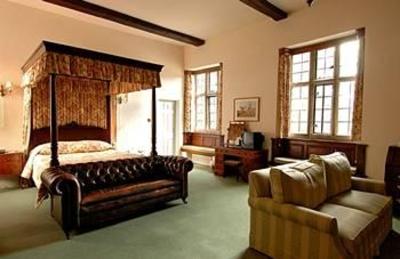 фото отеля Bibury Court Hotel