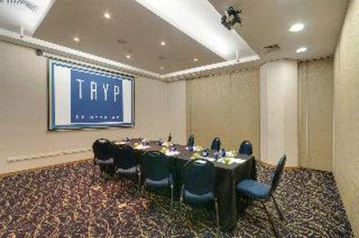 фото отеля Tryp Nacoes Unidas