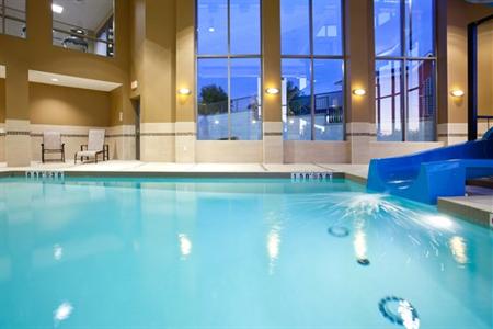 фото отеля Holiday Inn Express Hotel & Suites Woodstock
